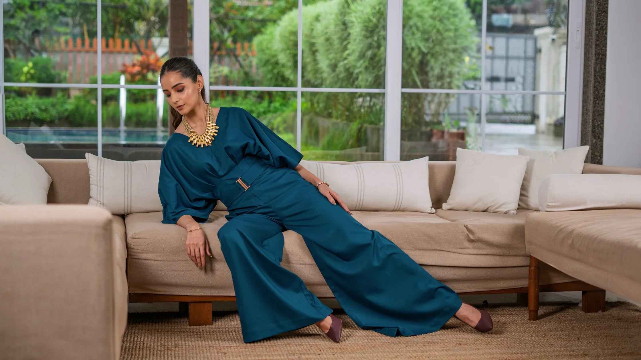 How to Choose the Perfect Jumpsuit for Work - luxeraa