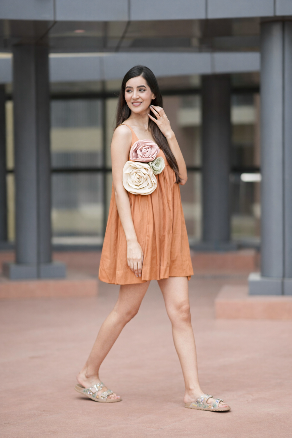 Sunset Orange with 3 roses