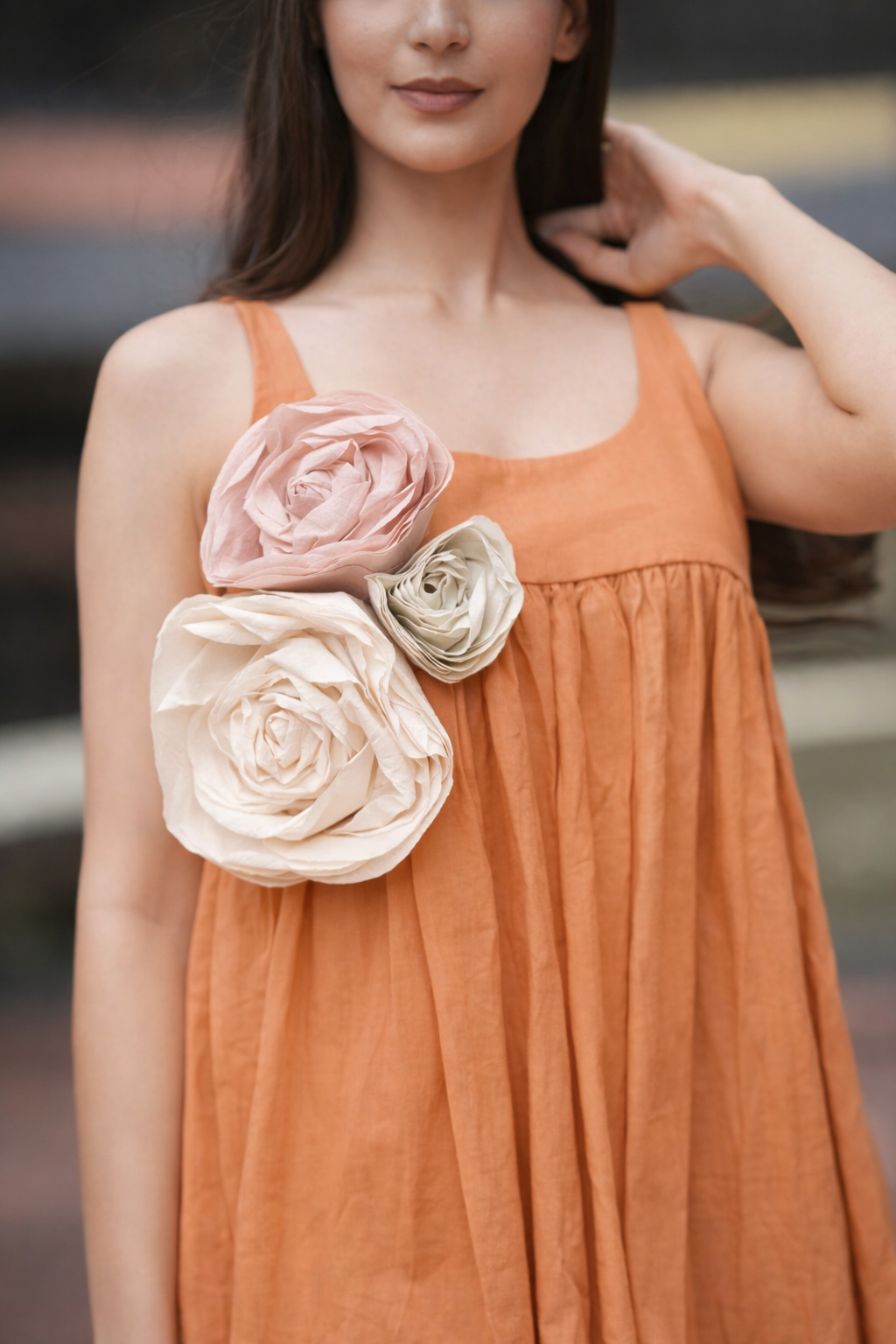 Sunset Orange with 3 roses