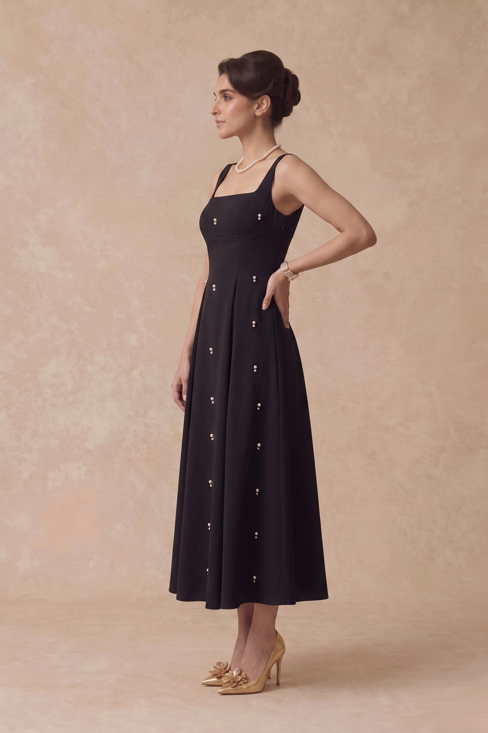 Pearl Blossom Embellished Dress – Black