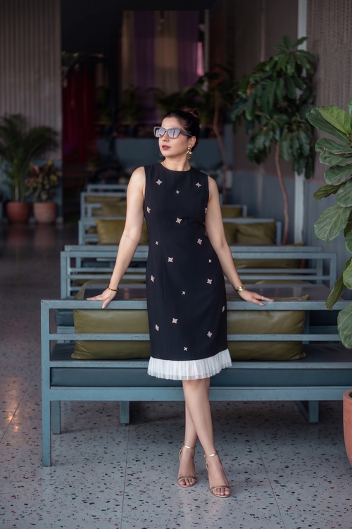 Sparkle Shift Dress - Black