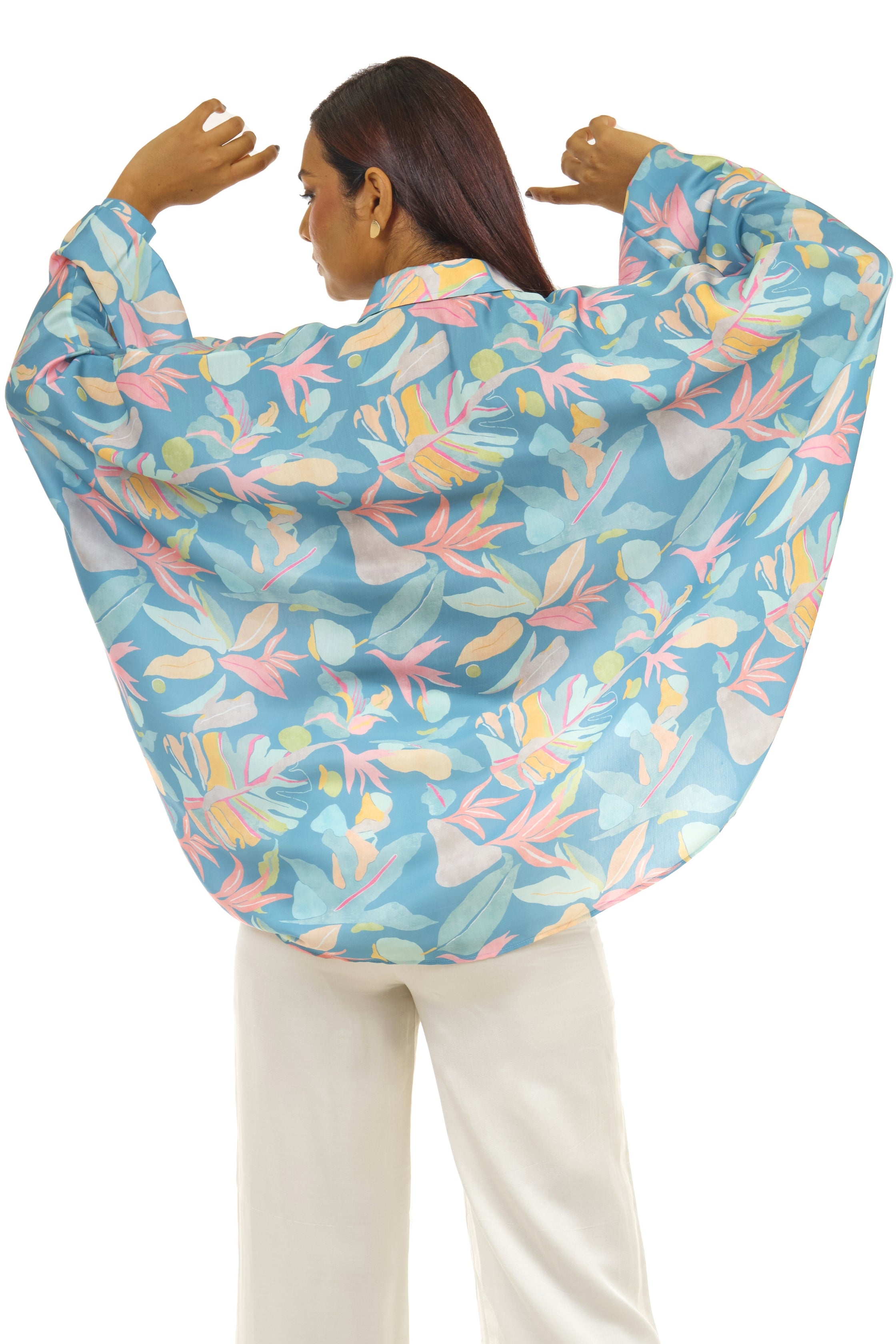 Turquoise blue loose shirt