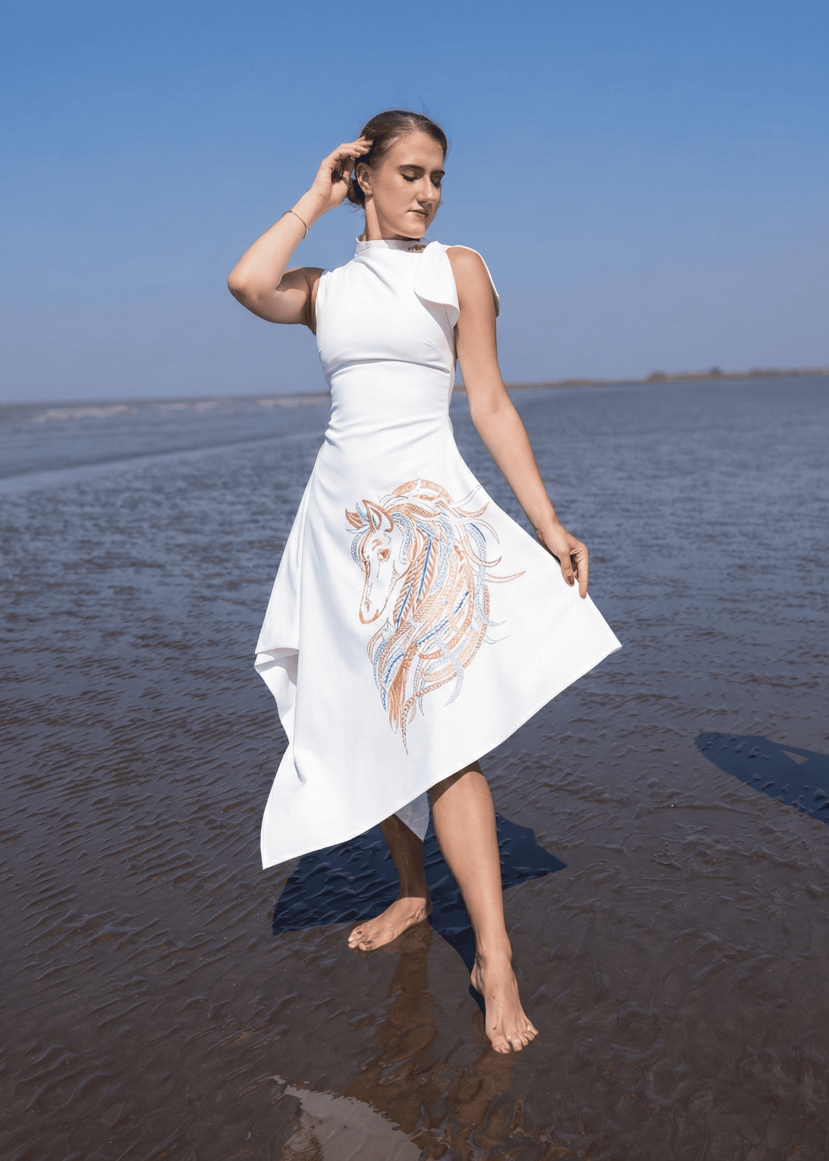 The Ashva Motion Dress - Black